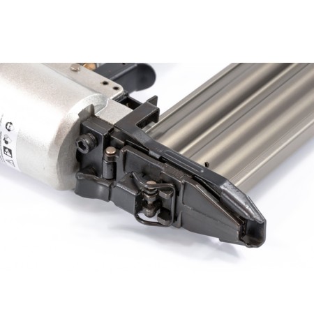 Neuler MATRIX 57410, pneumatic, for nails from 10 to 50 mm, 7.7 bar, fitting 1/4 "-2