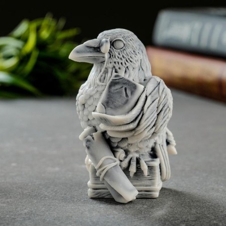 Souvenir "Raven Scientist" 8cm-1