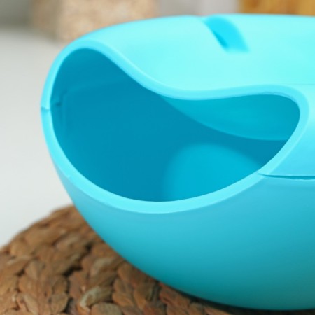 Plastic plate for seeds and nuts "PLETER", 20 × 11 cm, with a stand for the phone, color mix-3