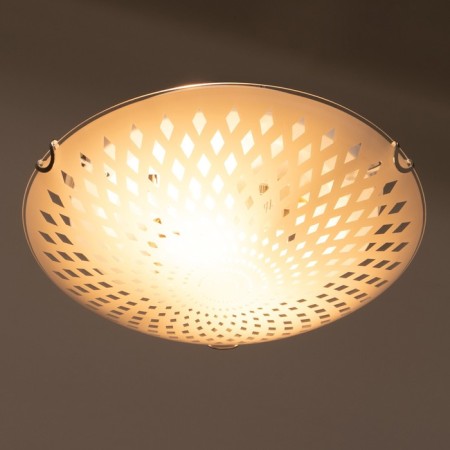 The lamp is wall-flowing "Voyage" 2 lamps E27 40W d.300 h.5.5 cm.-2