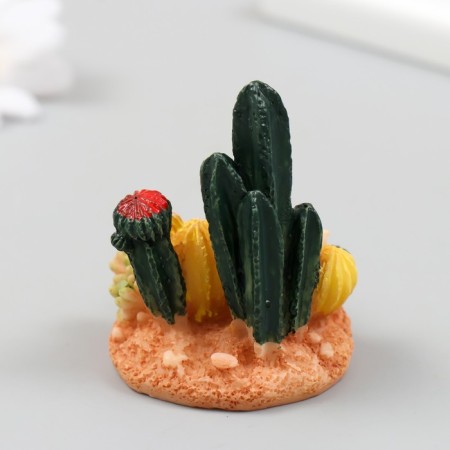 Figure for Florarium Polystone "Cacti on the hill" 5x5x7 cm-2