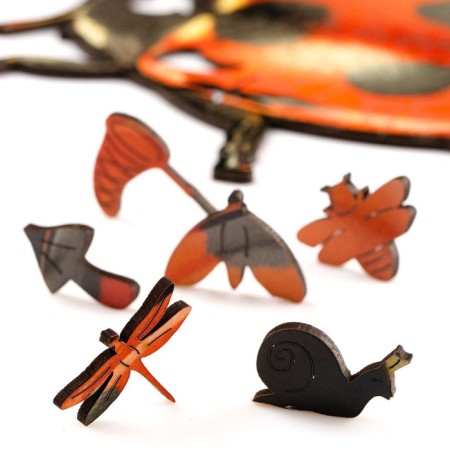 Figure puzzle "God's cow" s-4