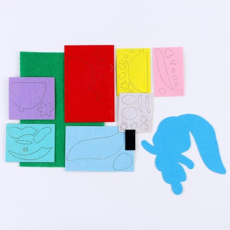 Set for creating a postcard made of felt "Bunny with balls"-2