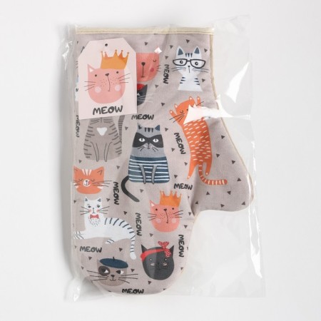 Gift MEOW Set: a towel, a mittens-output, a brush, a spatula, a whisk-8