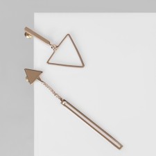 Hanging earrings 