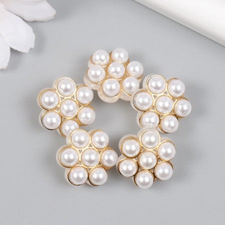 Button plastic for creativity "Pearl flower" 2x2x1 cm-2