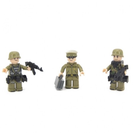 Designer "Minifigurs of the Three Soldiers"-2