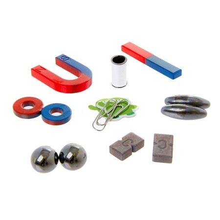 Set for experiments “Experiments with magnets, 8 experiments”, in a package