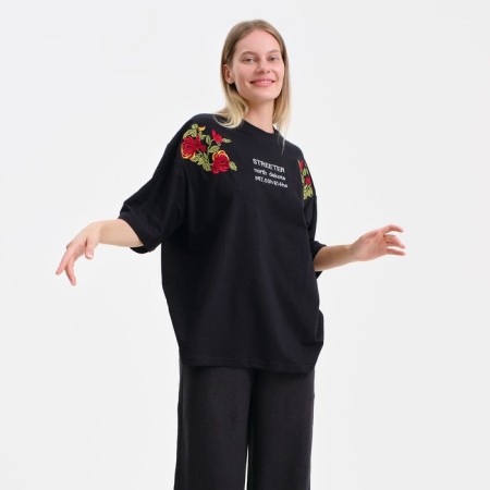 Women's T -shirt Streeter North Dakota, Black Color, size M