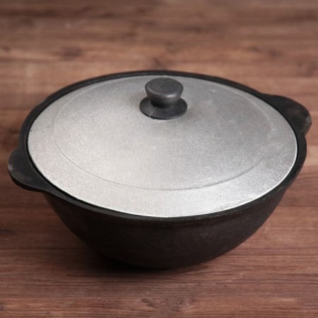 Kazan cast -iron, 3.5 l, flat bottom, aluminum cover-1