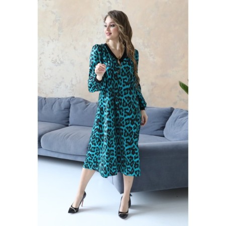 Women's dress, size 48