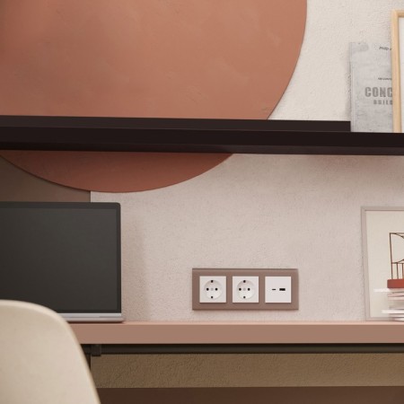 Frame W0031142, 3 Favorit sockets, latte, glass-2