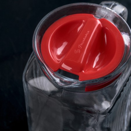 Glass Frig ", 600 ml, plastic red cover-1