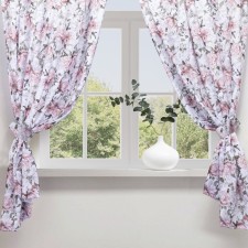 A set of curtains for the kitchen with sequences of Ethens 