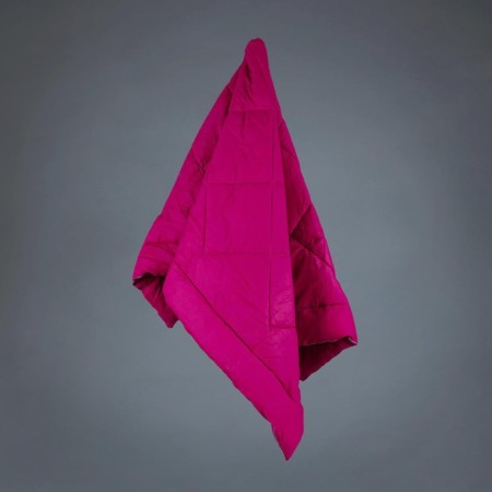 Wow blanket, size 210x205 cm, fuchsia color