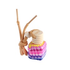 A bottle for a flavor in a car, suspended, 7 ml, mix