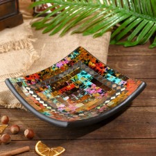 Decorative plate 
