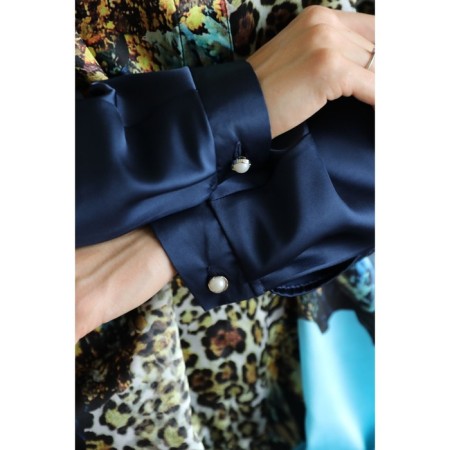 Female blouse, size 42-12
