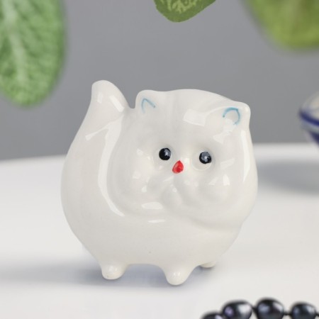 Souvenir "Cat Pers", 7.5x8cm, Gzhel, white color