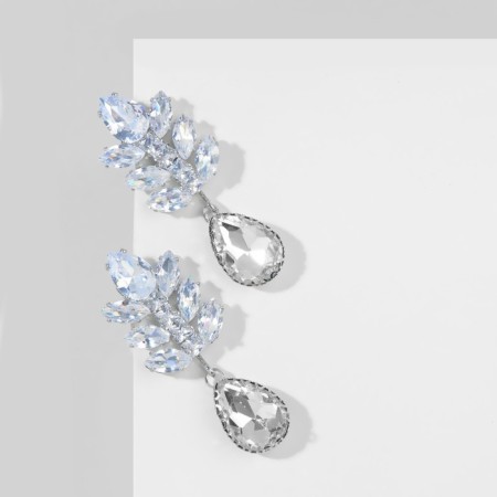 Серьги со стразами «Эдем» гроздь с каплей, цвет белый в серебре-1
