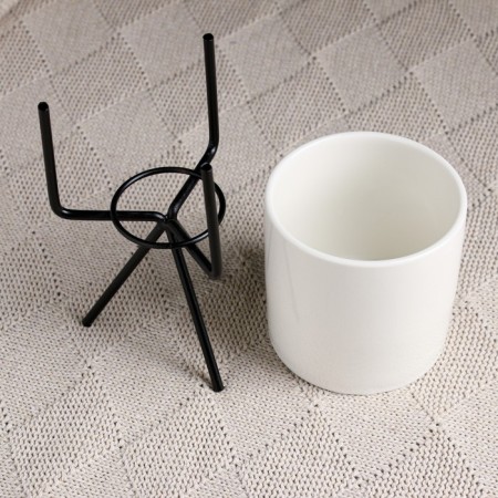 Kashpo "cylinder" white, on a black stand, 15x8x8cm-2