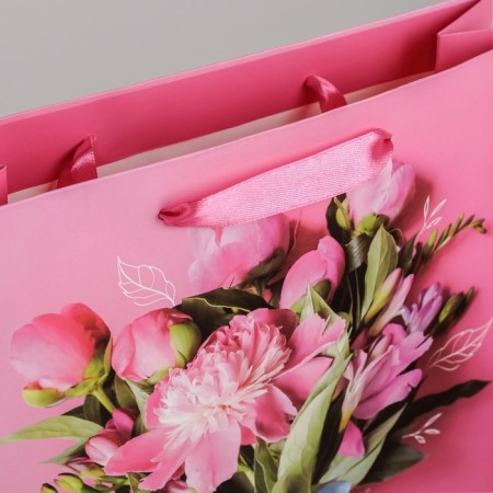 Package Gift Laminated Vertical, packaging, “The most beautiful”, Ml 23 x 27 x 11.5 cm-2
