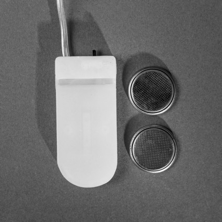 Garland "thread" 5 m dew, IP20, silver thread, 50 LED, white glow, CR2032x2-5