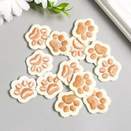 Decor for creativity Textile Embroidery "Paw" 3.2x2.8 cm-1