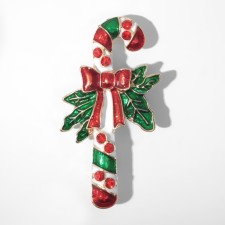 Brooch 