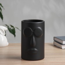 VAZA Ceramics Table 