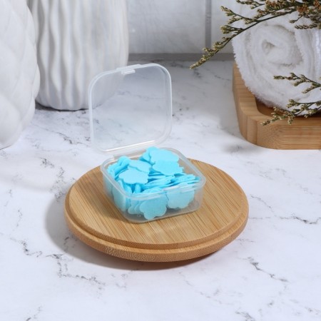Leaf soap in the layer of a case 4.5*4.5*2cm (milk) Blue bag from-4