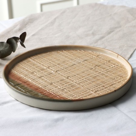 Ceramic plate "Self -Cecular", 21.2 cm, beige color-3