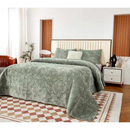 The bedspread with pillowcases Sofi de Marko "Rosalin", size 240x260 cm, 50x70 cm - 2 pcs, emerald color-1