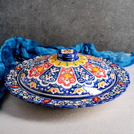 The pancake of Rishtan ceramics "Flowers", 37 cm, blue