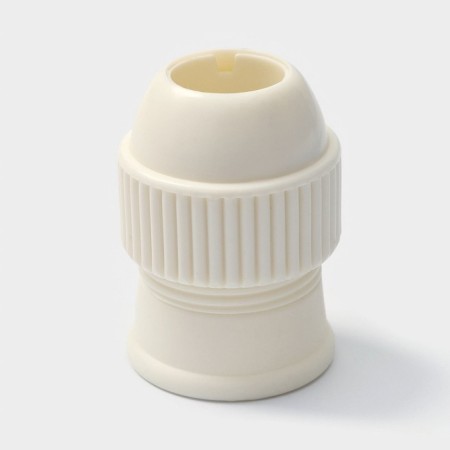 Confectionery set, 7 objects: 2 bags, 4 nozzles d = 2.5 cm, adapter-3