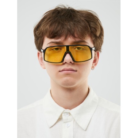 Sunny sporting polarizations, UV 400, width 13.9 cm, pipe 12.3 cm-3