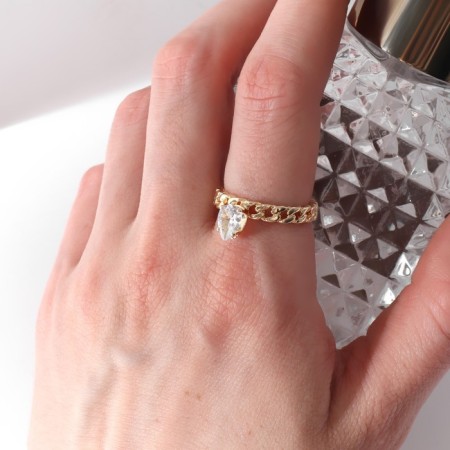 Ring "Wealth" a drop on the chain, the color is white in gold, size 17-2