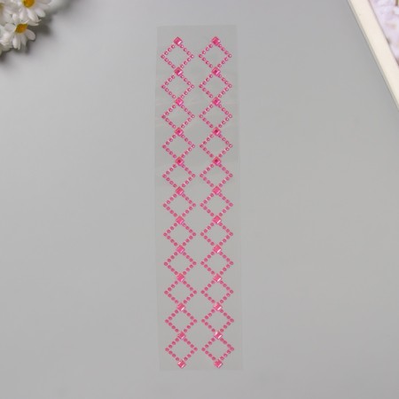 Sticker of rhinestone plastic "Pattering from a rhombus" Raspberry 35x8 cm-1