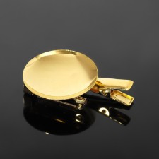 The base for brooches/hairpins with a round base of 2.5 × 1.5 × 0.9 cm, color gold