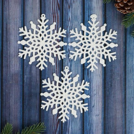 Jewelry decoration "Snowflake - winter flicker" (set of 3 pcs) 10 cm, white