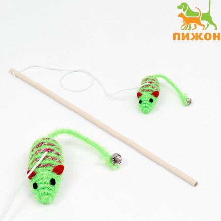 A teaser-pile with a shiny mouse on a wooden handle, green