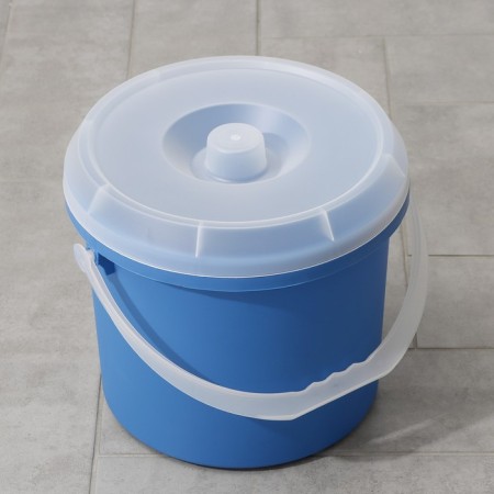 A bucket with a lid Darel plast, 15 l, color mix-1