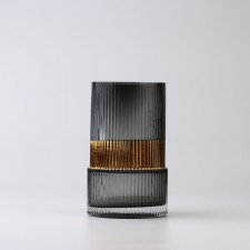 Black glass flower vase 16.5 × 10 × 10 cm