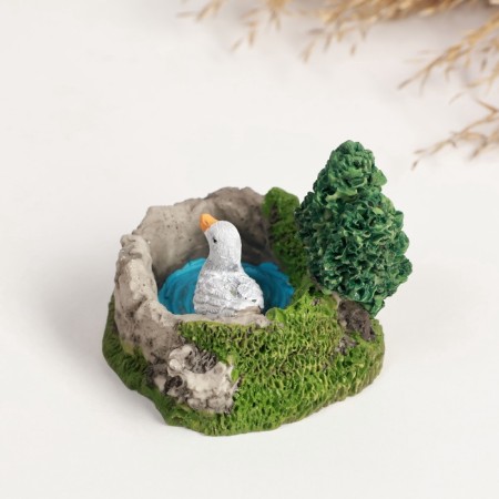 Figure "Duck on the pond" 4x4x4cm-3