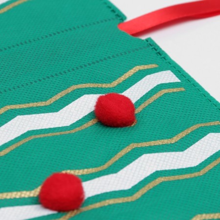 Gift bag "pompons", 20 x 30 cm-2