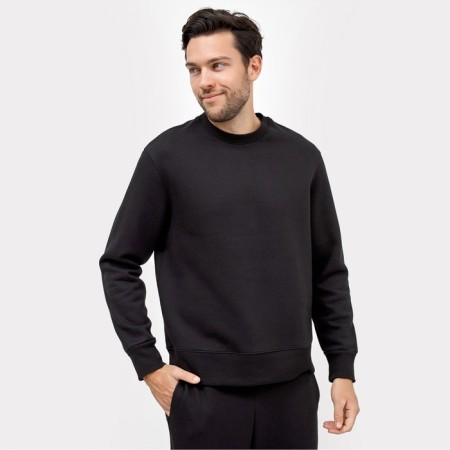 The male sweatshirt was launched, the color is black, size 50