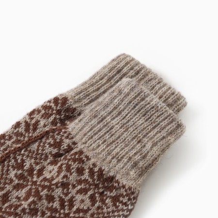 New Year. Male socks, gray/brown color, rr 25-27-1