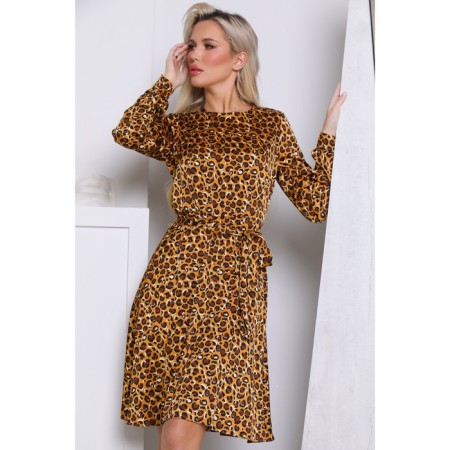 Women's dress, size 46-3