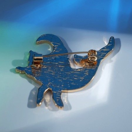 Brooch "Kit" month, color in gold-1