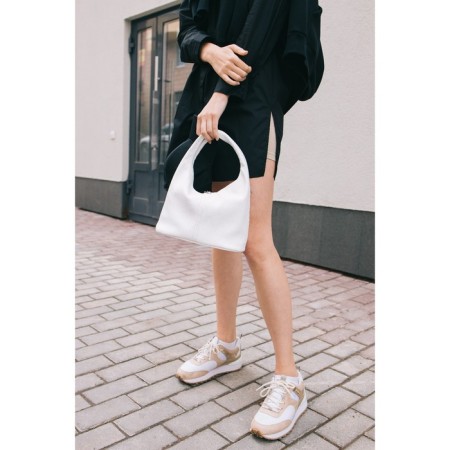 Bag-hota vita with a zipper, white color-4
